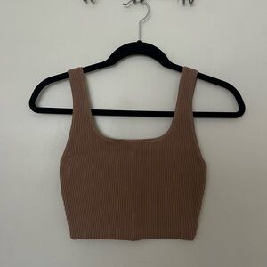 NWOT Aritzia sculpt knit crop tank